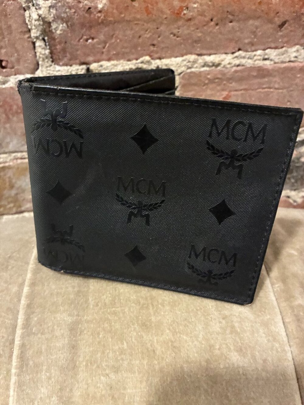 MCM~ "Visetos Original" Men's Wallet (Made in Germany)